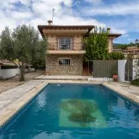 El Castillo: La Adrada'da bir otel