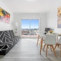 Apartamento moderno y soleado, hotelli kohteessa Torredembarra