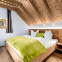 Apartments Perfila Dolomitenblick, hotel em Valdaora