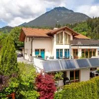 Mosers Ferienwohnung am Sonnenhang, hotelli kohteessa Jenbach