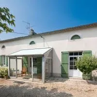 Gite du Sourcier, hotelli kohteessa Sadillac