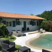 Maison Amalur، فندق في أركونغ