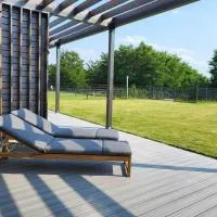 Ferienhaus Schlossterrassen 4b โรงแรมในPouch