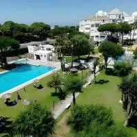 El Portil Pinares, hotel v mestu El Portil