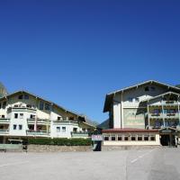 Hotel Hohe Tauern, מלון במטרי אין אוסטירול