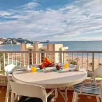Nereidas Beachfront, hotel v destinaci Cullera