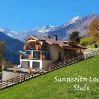 Sunnseitn Lodge Apartment Alps, hotel in Moso