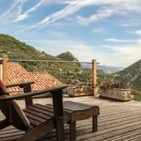 Eco Chalet avec Grande Terrasse – hotel w mieście Sospel