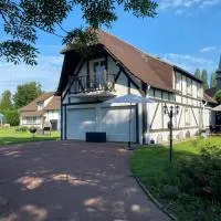 Chic et Charme Cottage, viešbutis mieste Suzay