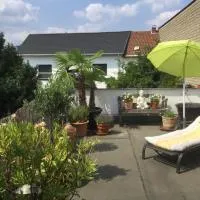 Ferienwohnung Beletage mit Terrasse, hotel din Neuwied