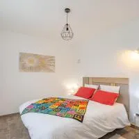 Chambre D'hôte M'm - Chambre, hotel u gradu Le Gua