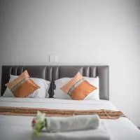Retro Twin Home @Maesot، فندق في ماي سوت
