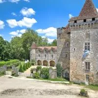Vie de château à St-Jean-de-Côle, hotel u gradu 'Saint-Jean-de-Côle'