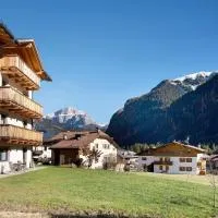 Cesa Pattis, hotel en Mazzin