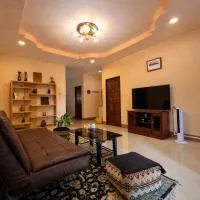 Lilo House, Thaimueang Beach, מלון בThai Muang