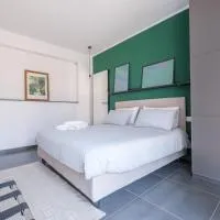 Ninai Sea Holiday Apartment 2, hotell sihtkohas Furci Siculo