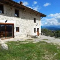 Les Bellevues, hotel v destinácii Moye