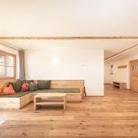 Kofler zw den Wänden Apt Zirm – hotel w mieście Campo Tures
