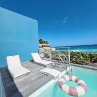 Villa Aura โรงแรมในOyster Pond