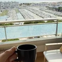 Appartement vue mer Carnon Plage dernier étage proche Parc Expo, готель у місті Моґійо