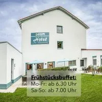 Hotel Am Wiesenweg l 24h check-in、ハウゼンのホテル