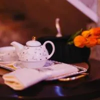 Deluxe Dubai Spa Apartment - Jacuzzi & Sauna Free Parking, hotel din Novi Sad