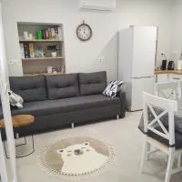 KIS Home, hotel in Loúros