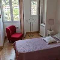 Logement COSY avec parking, hotel Amélie-les-Bains-Palaldában
