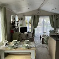 Hares Haven pet friendly sleeps 6, hotel en Patrington