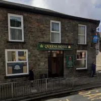 The Queens Hotel, hotel v destinácii Rhondda