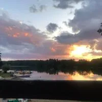 Joyosada - Ferienhäuser in Seenlandschaft, hotel din Prusim