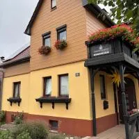 Appartment Sylvia von Skwarczinsky, hotel Tabarzban
