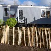 Woonwagen Carpe Diem, hotell i Oudwoude