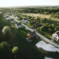 Cisowy Zakątek, hotel u gradu 'Sasino'