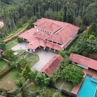 Wayanad Mace Mansion, hotel in Kenichira