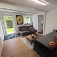 Schones Apartment mit Charme und privatem Garten, hotel di Schwieberdingen