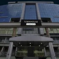 Super Townhouse Bharuch Near Railway Station Formerly Hotel Kohinoor, hotell i Bharuch