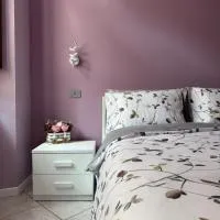 Le Scuderie - casa vacanze, хотел в Интра