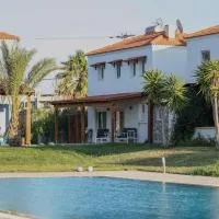 Villa Christalia, отель в Колимбии
