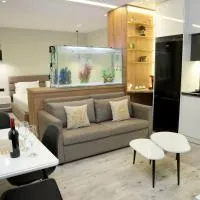 Potka Apartments Tirane، فندق في Yzberish