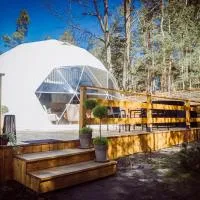 Skyview Glamping Jacuzzi , Sauna, viešbutis mieste Ludwinów