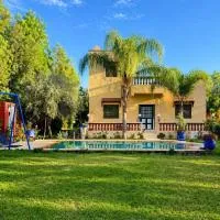Villa Eden Atlas Ourika, hotel a Sbiti