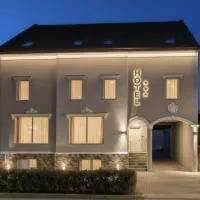 Hotel Mantra, hótel í Arad