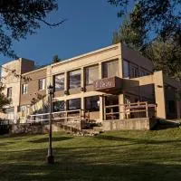 Hostería La Cascada, מלון באלפא קורל