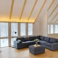 Bear Lodge with Sauna and BBQ near Rusutsu Resort, hotel di Rusutsu