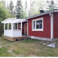 Pääsky Schwalbe-cabin by crater lake, viešbutis mieste Varpaisjärvi