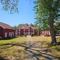 Tofta Gård Event&Boende, hotelli Ellöksellä