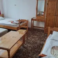 Katerina Family Hotel、スモリャンのホテル