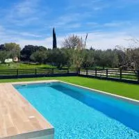 Apartment mit Whirlpool, Pool und Garten in Vabriga nahe Poreč - Oaza Maslina، فندق في فابريكا