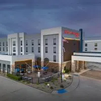Hampton Inn & Suites Dallas-DFW Airport Hurst, hotel in Hurst